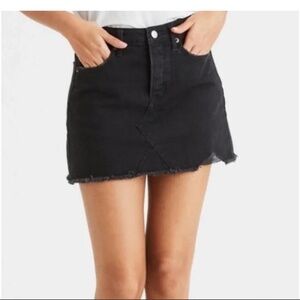 American Eagle Festival High‎ Rise Distressed Black Mini Skirt